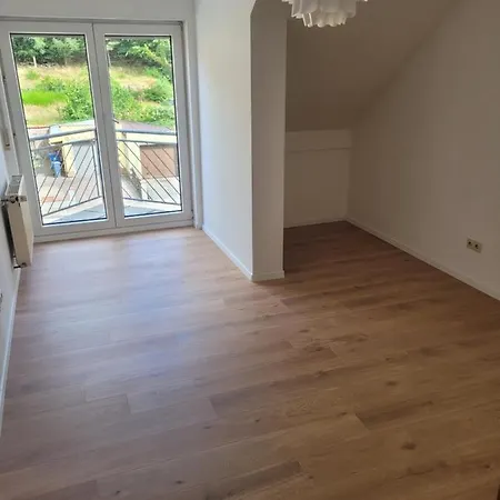Apartment Monteurwohnung In Ramstein-Miesenbach
